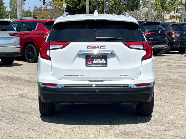 2022 GMC Terrain AWD SLT