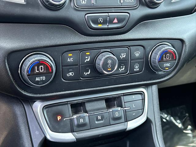 2022 GMC Terrain AWD SLT