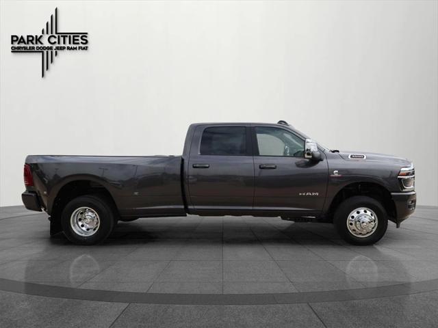 2025 RAM Ram 3500 RAM 3500 LARAMIE CREW CAB 4X4 8 BOX