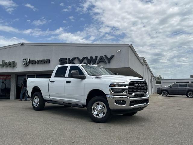 2025 RAM Ram 2500 RAM 2500 TRADESMAN CREW CAB 4X4 64 BOX