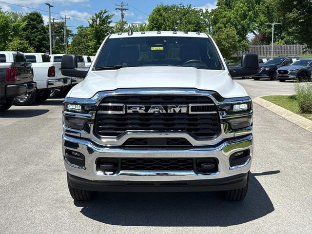 2025 RAM Ram 2500 RAM 2500 TRADESMAN CREW CAB 4X4 8 BOX