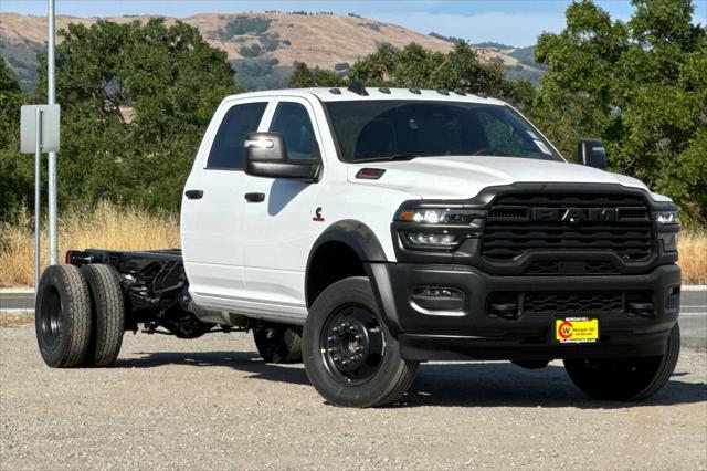 2025 RAM Ram 5500 Chassis Cab RAM 5500 TRADESMAN CHASSIS CREW CAB 4X4 84 CA
