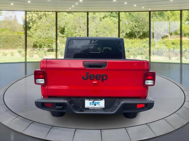 2025 Jeep Gladiator GLADIATOR SPORT S 4X4
