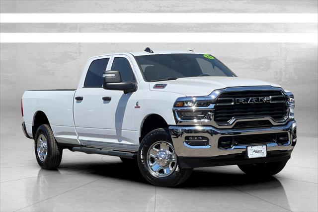2025 RAM Ram 3500 RAM 3500 TRADESMAN CREW CAB 4X4 8 BOX 2025 RAM Ram 3500 RAM 3500 TRADESMAN CREW CAB 4X4 8 BOX