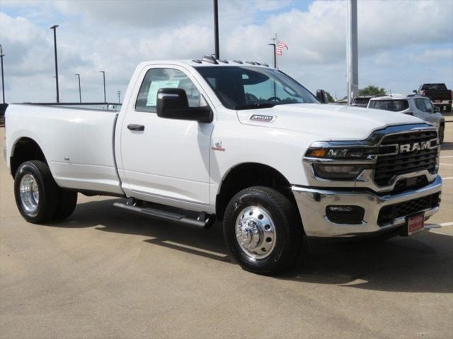2025 RAM Ram 3500 RAM 3500 TRADESMAN REGULAR CAB 4X4 8 BOX