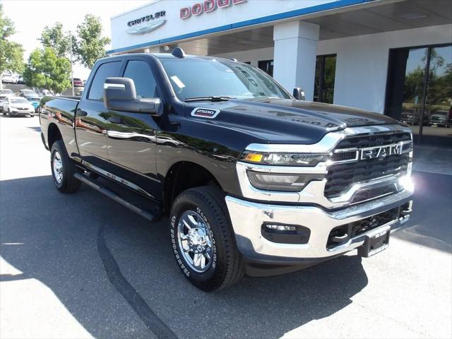 2025 RAM Ram 2500 RAM 2500 TRADESMAN CREW CAB 4X4 64 BOX