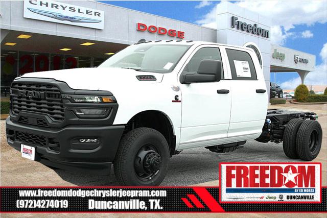 2025 RAM Ram 3500 Chassis Cab RAM 3500 TRADESMAN CREW CAB CHASSIS 4X4 60 CA
