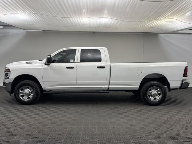 2025 RAM Ram 2500 RAM 2500 TRADESMAN CREW CAB 4X4 8 BOX