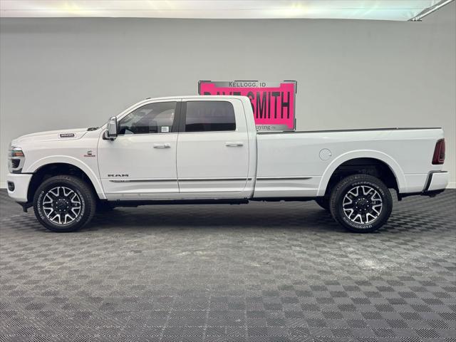 2025 RAM Ram 3500 RAM 3500 LIMITED CREW CAB 4X4 8 BOX