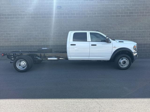 2025 RAM Ram 5500 Chassis Cab RAM 5500 TRADESMAN CHASSIS CREW CAB 4X4 84 CA 2025 RAM Ram 5500 Chassis Cab RAM 5500 TRADESMAN CHASSIS CREW CAB 4X4 84 CA