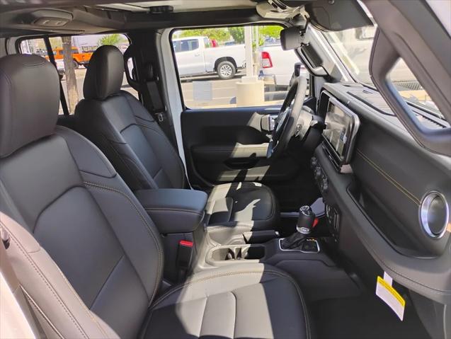2025 Jeep Gladiator GLADIATOR BIG BEAR 4X4
