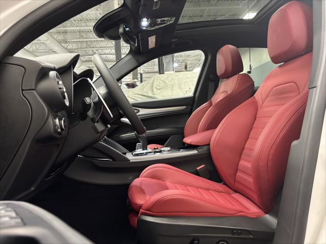 2025 Alfa Romeo Stelvio STELVIO AWD