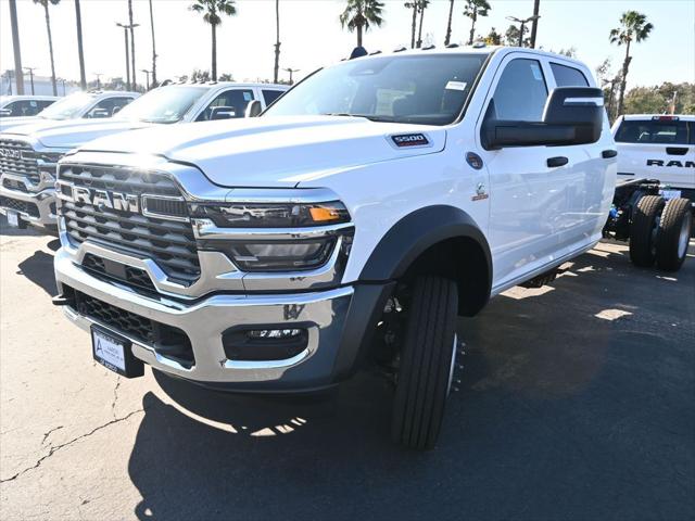 2025 RAM Ram 5500 Chassis Cab RAM 5500 TRADESMAN CHASSIS CREW CAB 4X4 84 CA 2025 RAM Ram 5500 Chassis Cab RAM 5500 TRADESMAN CHASSIS CREW CAB 4X4 84 CA