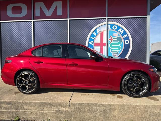 2025 Alfa Romeo Giulia GIULIA INTENSA AWD 2025 Alfa Romeo Giulia GIULIA INTENSA AWD