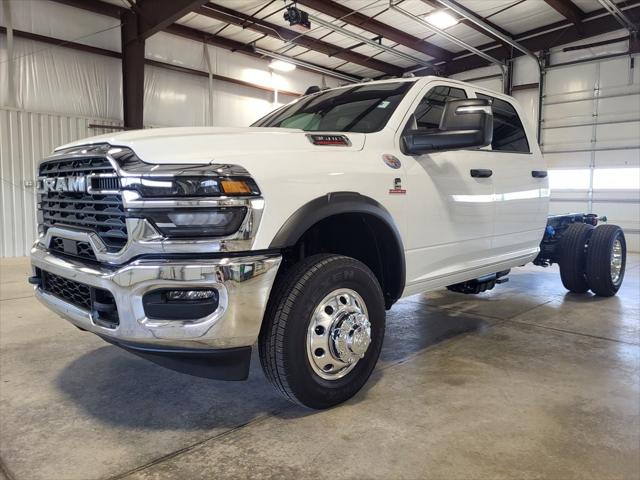 2025 RAM Ram 3500 Chassis Cab RAM 3500 TRADESMAN CREW CAB CHASSIS 4X4 60 CA