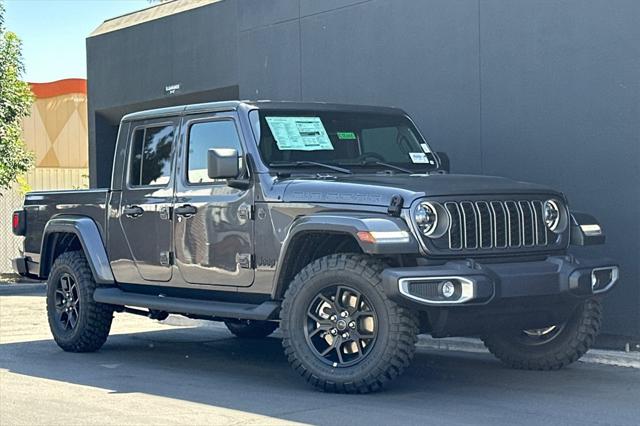2025 Jeep Gladiator GLADIATOR BIG BEAR 4X4 2025 Jeep Gladiator GLADIATOR BIG BEAR 4X4