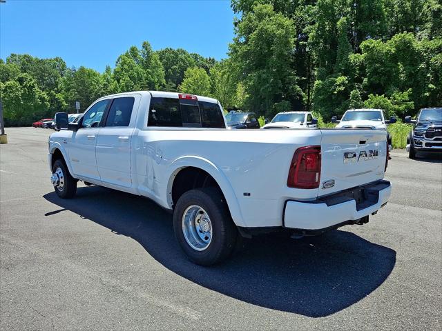 2025 RAM Ram 3500 RAM 3500 LIMITED LONGHORN CREW CAB 4X4 8 BOX