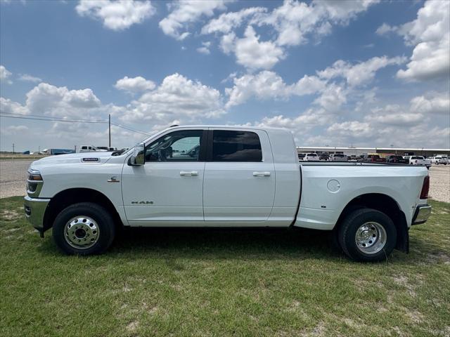 2025 RAM Ram 3500 RAM 3500 LARAMIE MEGA CAB 4X4 64 BOX