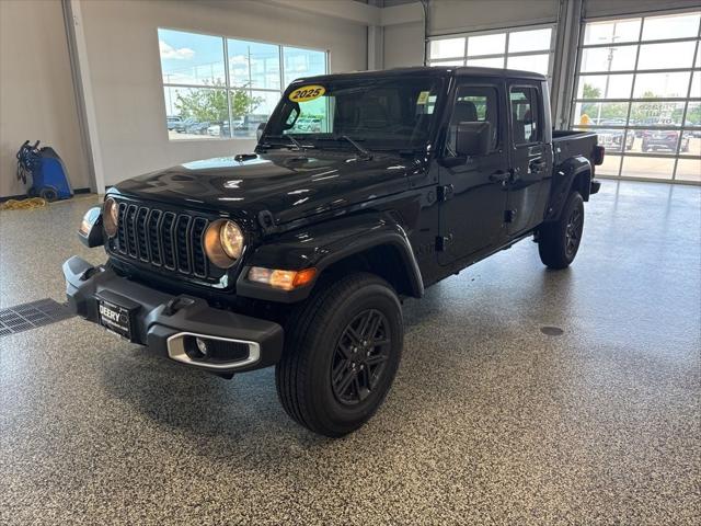 2025 Jeep Gladiator GLADIATOR SPORT S 4X4