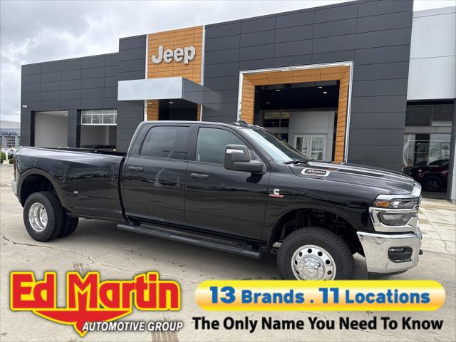 2025 RAM Ram 3500 RAM 3500 TRADESMAN CREW CAB 4X4 8 BOX 2025 RAM Ram 3500 RAM 3500 TRADESMAN CREW CAB 4X4 8 BOX