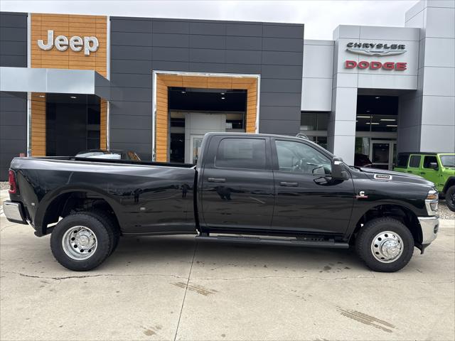 2025 RAM Ram 3500 RAM 3500 TRADESMAN CREW CAB 4X4 8 BOX 2025 RAM Ram 3500 RAM 3500 TRADESMAN CREW CAB 4X4 8 BOX