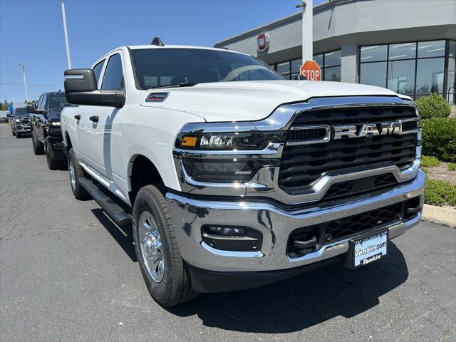 2025 RAM Ram 2500 RAM 2500 TRADESMAN CREW CAB 4X4 64 BOX