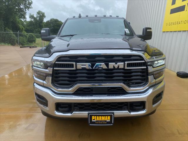 2025 RAM Ram 3500 RAM 3500 TRADESMAN CREW CAB 4X4 8 BOX