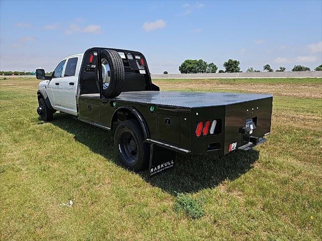 2025 RAM Ram 5500 Chassis Cab RAM 5500 TRADESMAN CHASSIS CREW CAB 4X4 84 CA