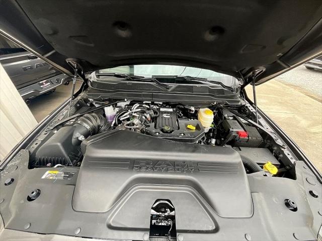 2025 RAM Ram 3500 RAM 3500 BIG HORN CREW CAB 4X4 64 BOX