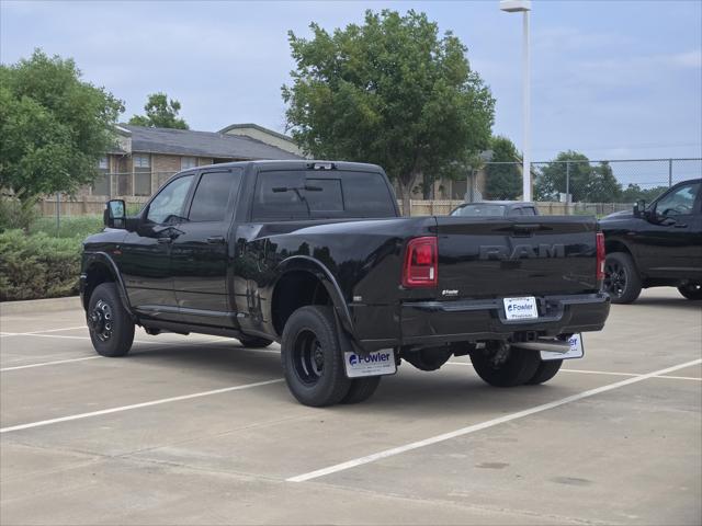 2025 RAM Ram 3500 RAM 3500 LIMITED CREW CAB 4X4 8 BOX
