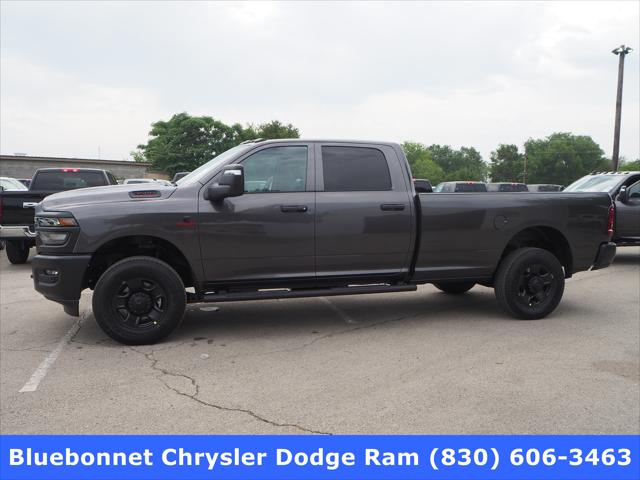2025 RAM Ram 3500 RAM 3500 TRADESMAN CREW CAB 4X4 8 BOX