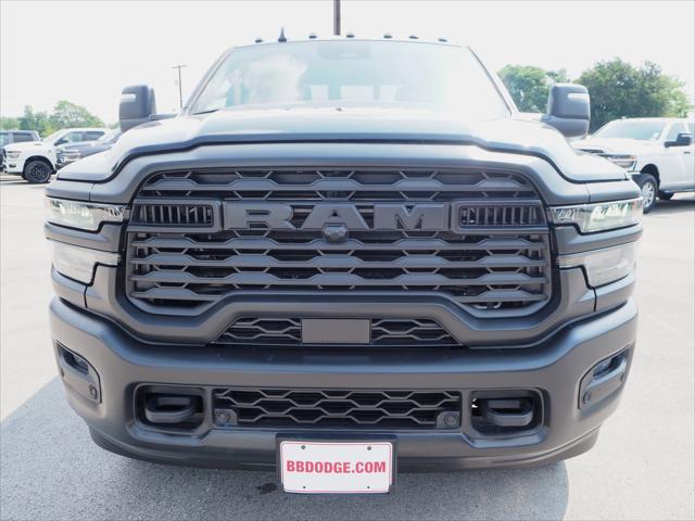 2025 RAM Ram 3500 RAM 3500 TRADESMAN CREW CAB 4X4 8 BOX