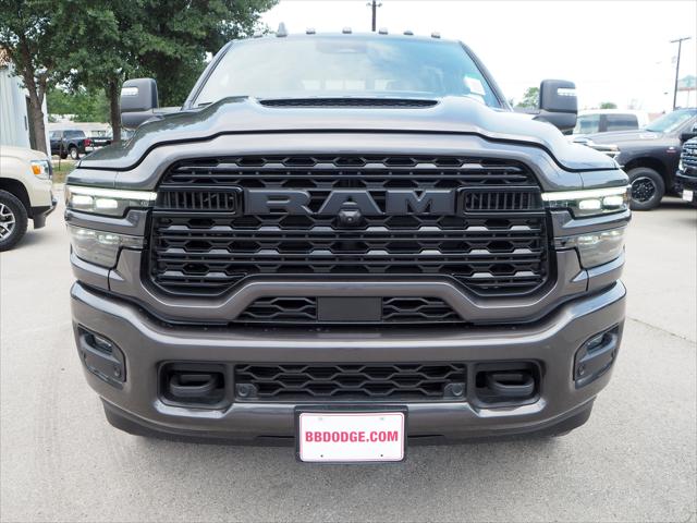 2025 RAM Ram 2500 RAM 2500 LIMITED CREW CAB 4X4 64 BOX