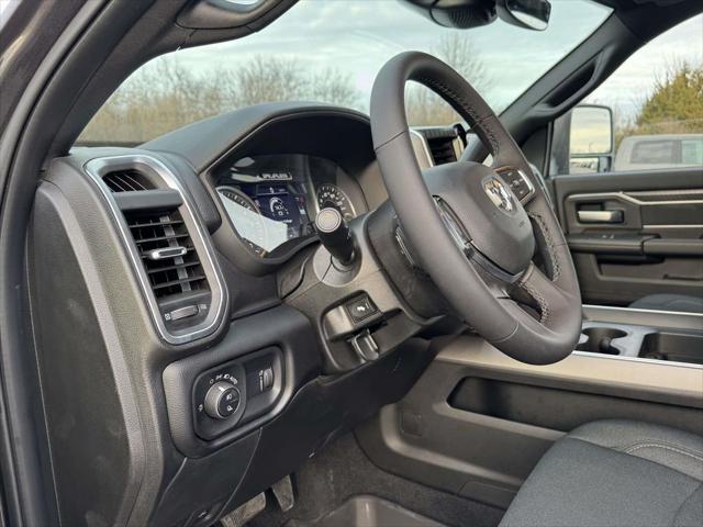 2025 RAM Ram 2500 RAM 2500 BIG HORN CREW CAB 4X4 64 BOX