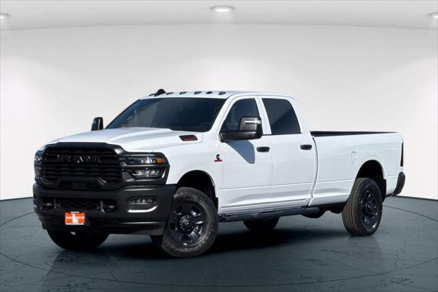 2025 RAM Ram 3500 RAM 3500 TRADESMAN CREW CAB 4X4 8 BOX