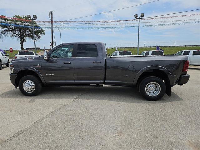 2025 RAM Ram 3500 RAM 3500 LIMITED LONGHORN CREW CAB 4X4 8 BOX