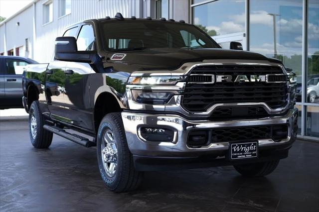 2025 RAM Ram 2500 RAM 2500 TRADESMAN CREW CAB 4X4 64 BOX