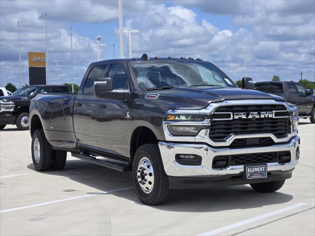 2025 RAM Ram 3500 RAM 3500 TRADESMAN CREW CAB 4X4 8 BOX