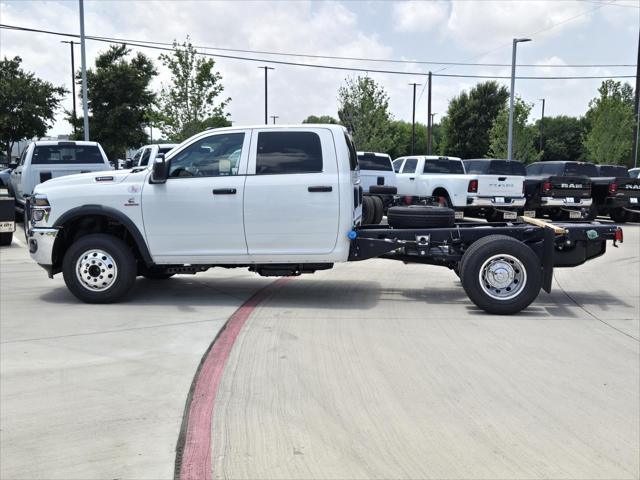 2025 RAM Ram 3500 Chassis Cab RAM 3500 TRADESMAN CREW CAB CHASSIS 4X4 60 CA