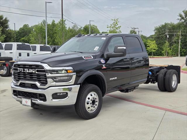 2025 RAM Ram 3500 Chassis Cab RAM 3500 BIG HORN CREW CAB CHASSIS 4X4 60 CA