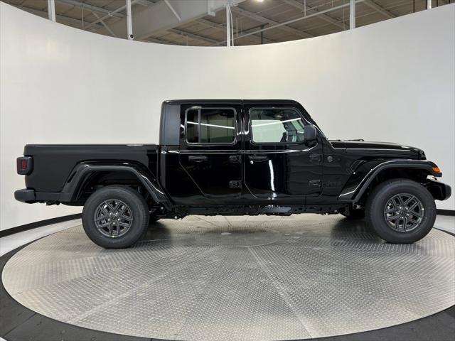2025 Jeep Gladiator GLADIATOR SPORT S 4X4
