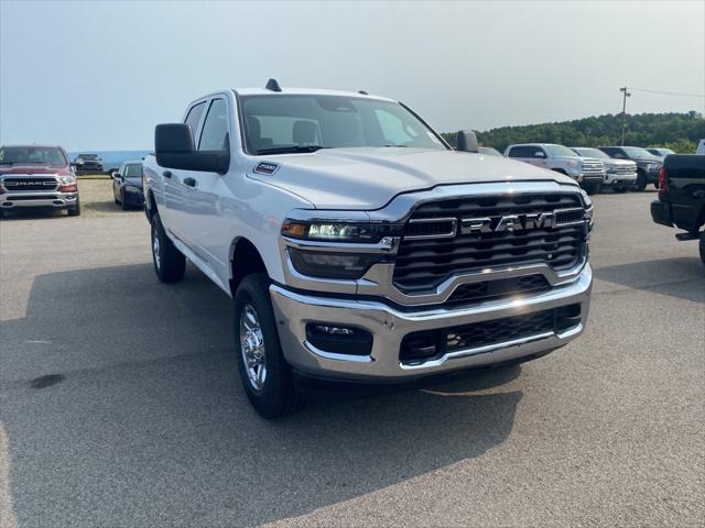 2025 RAM Ram 2500 RAM 2500 TRADESMAN CREW CAB 4X4 64 BOX