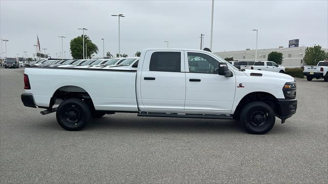 2025 RAM Ram 2500 RAM 2500 TRADESMAN CREW CAB 4X4 8 BOX