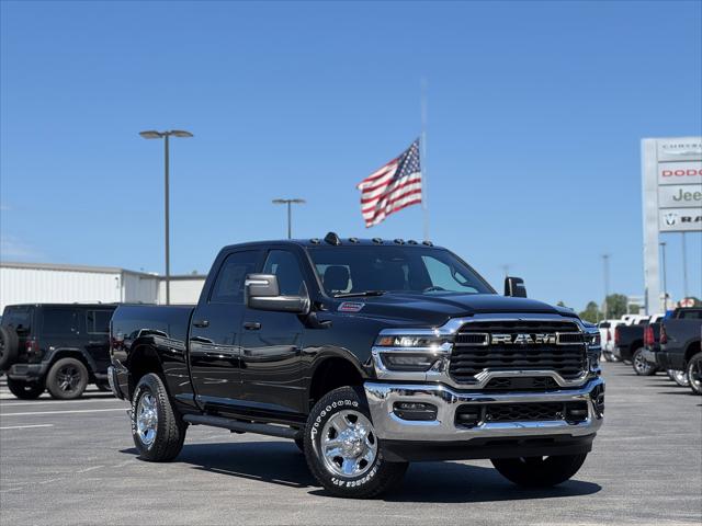 2025 RAM Ram 2500 RAM 2500 TRADESMAN CREW CAB 4X4 64 BOX