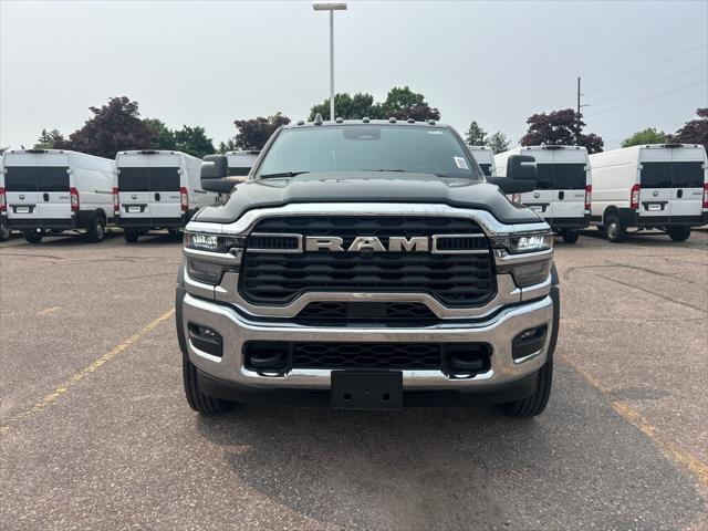 2025 RAM Ram 5500 Chassis Cab RAM 5500 TRADESMAN CHASSIS CREW CAB 4X4 84 CA