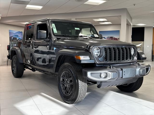 2025 Jeep Gladiator GLADIATOR SPORT S 4X4 2025 Jeep Gladiator GLADIATOR SPORT S 4X4