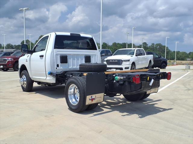 2025 RAM Ram 3500 Chassis Cab RAM 3500 TRADESMAN CHASSIS REGULAR CAB 4X4 60 CA