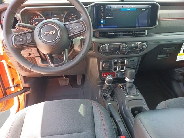 2025 Jeep Gladiator GLADIATOR RUBICON 4X4