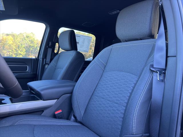 2025 Ram 2500 Big Horn Crew Cab 4x4 6'4" Box