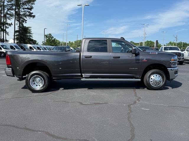 2025 RAM Ram 3500 RAM 3500 BIG HORN CREW CAB 4X4 8 BOX